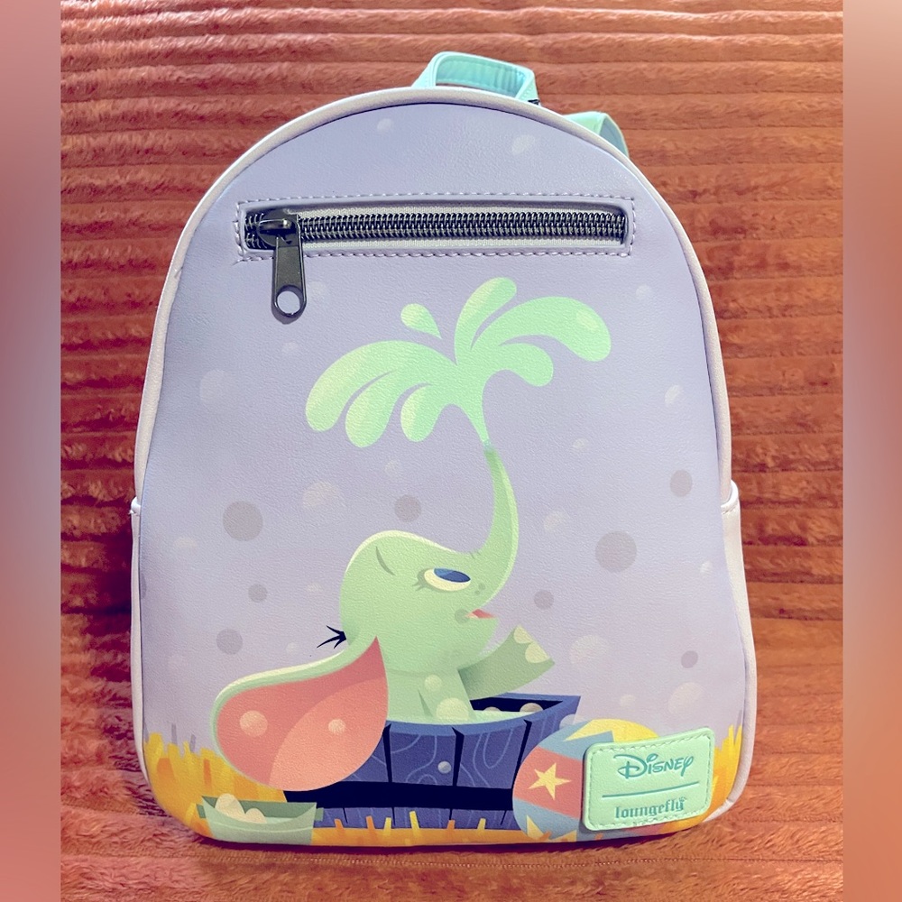 NWT Walt Disney Hot Topic Loungefly Dumbo Bath Time Mini Backpack Bag Super Cute